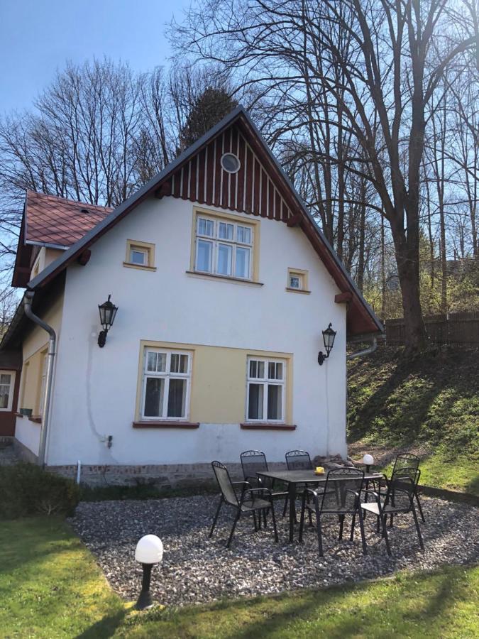 Adelle Cottage In Krkonose National Park Рудник Экстерьер фото